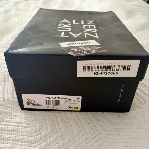 Naturalizer Vanessa 2 Sparkly Heeled Sandals 9.5 NEW - Picture 2 of 6